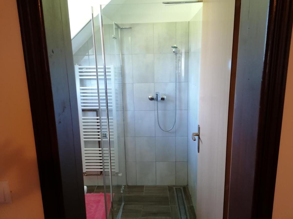 Hotel House Izvor à Jezerce Extérieur photo
