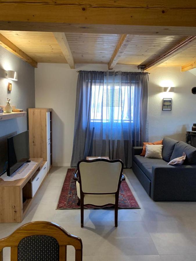 Hotel House Izvor à Jezerce Extérieur photo