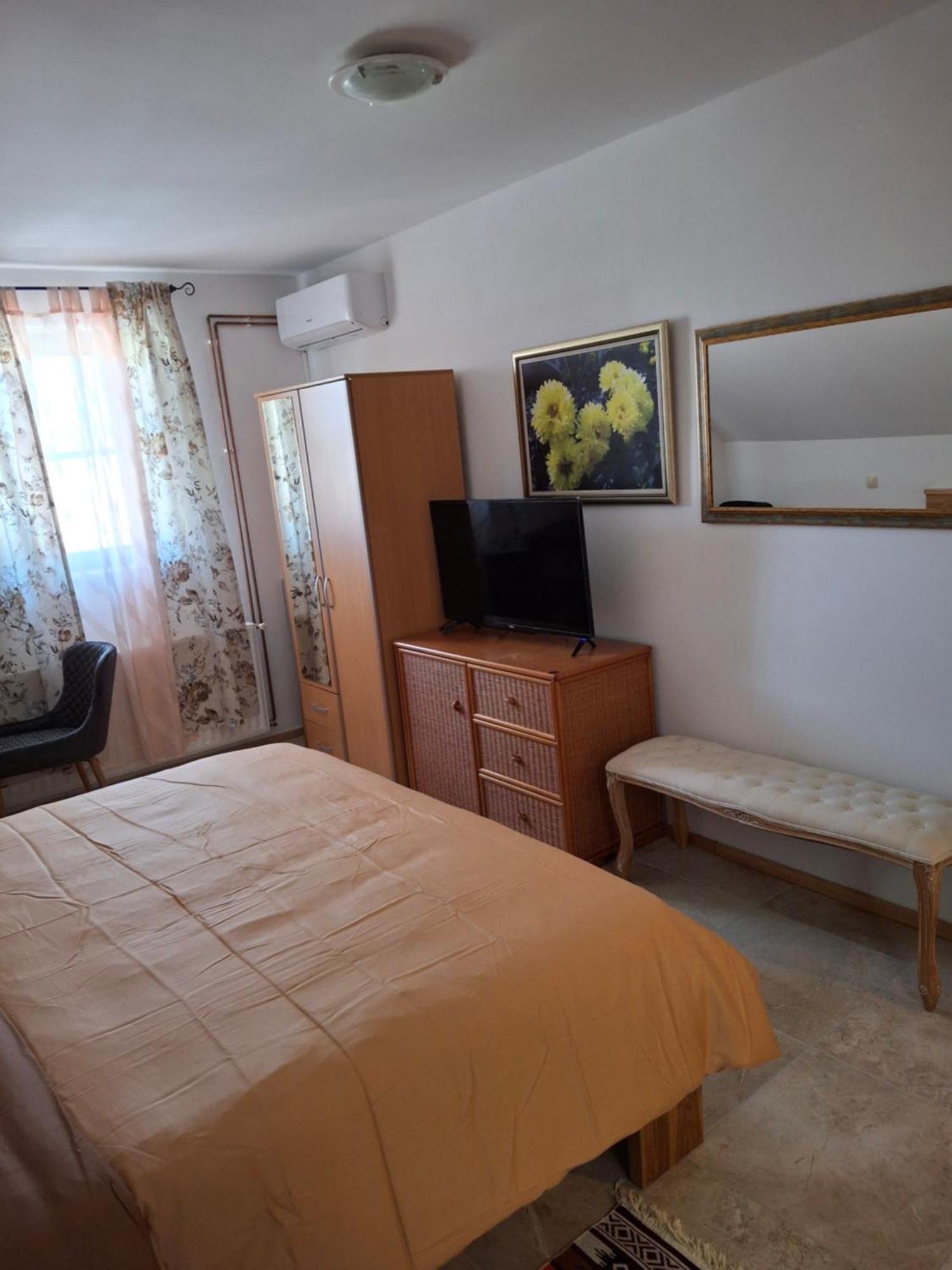 Hotel House Izvor à Jezerce Extérieur photo